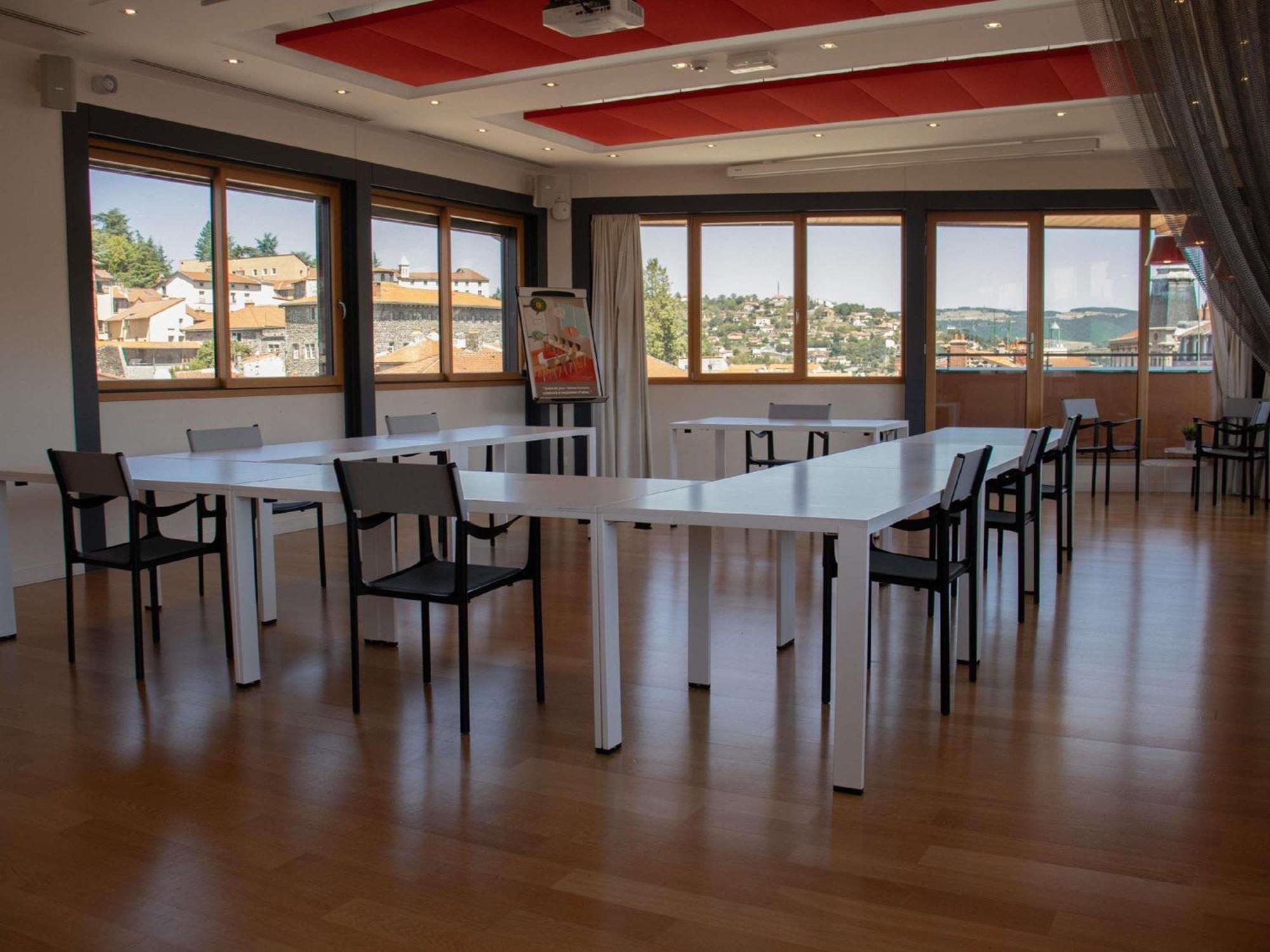 Готель Ibis Styles Le Puy En Velay Екстер'єр фото